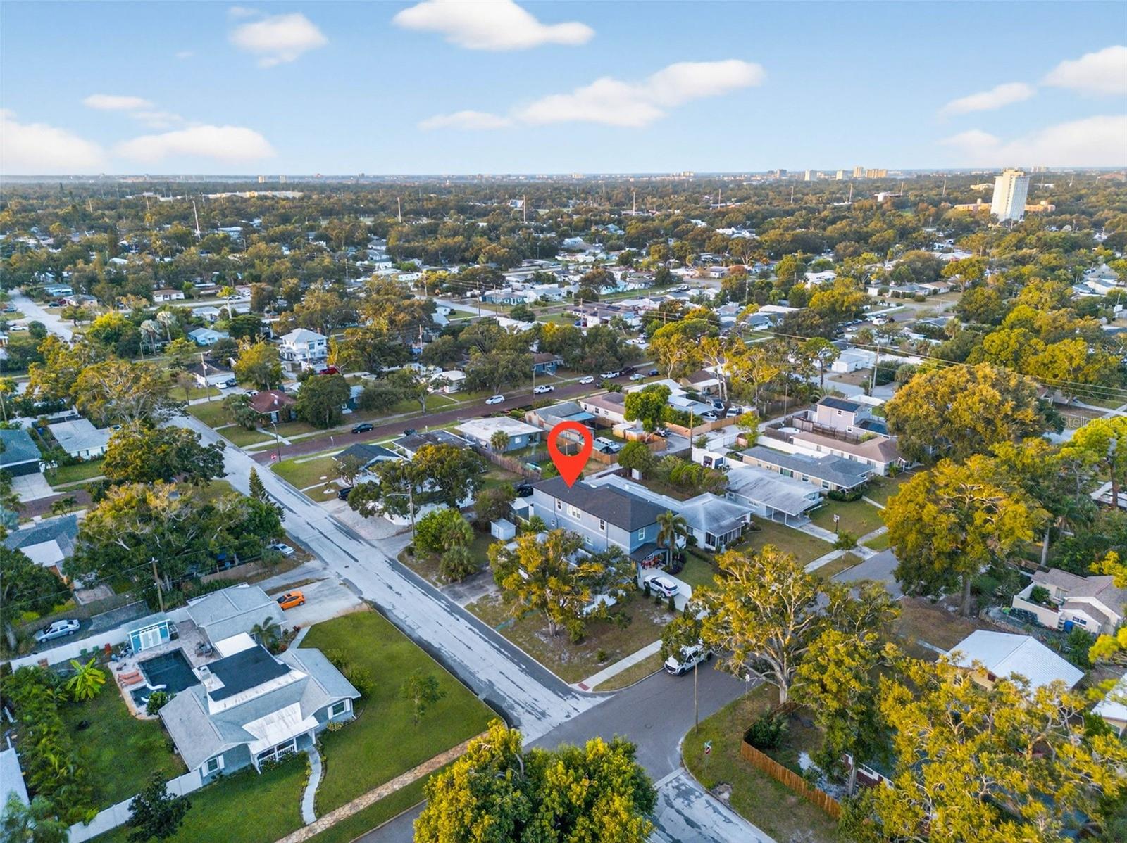 HARVEYS ADD TO OAK RIDGE - Residential Lease