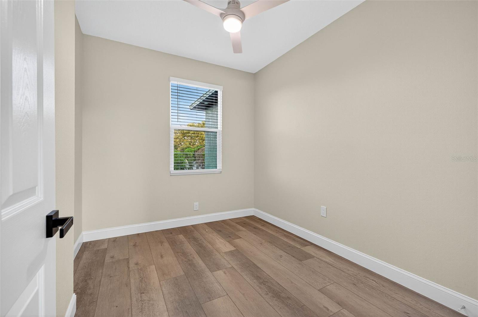 HARVEYS ADD TO OAK RIDGE - Residential Lease