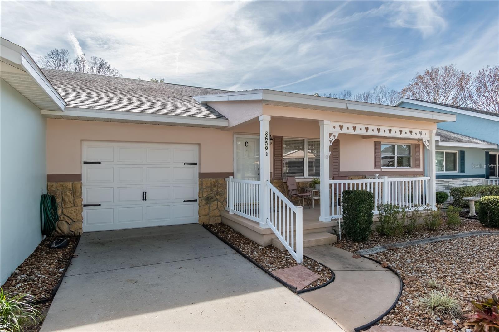 ON TOP OF THE WORLD - Residential