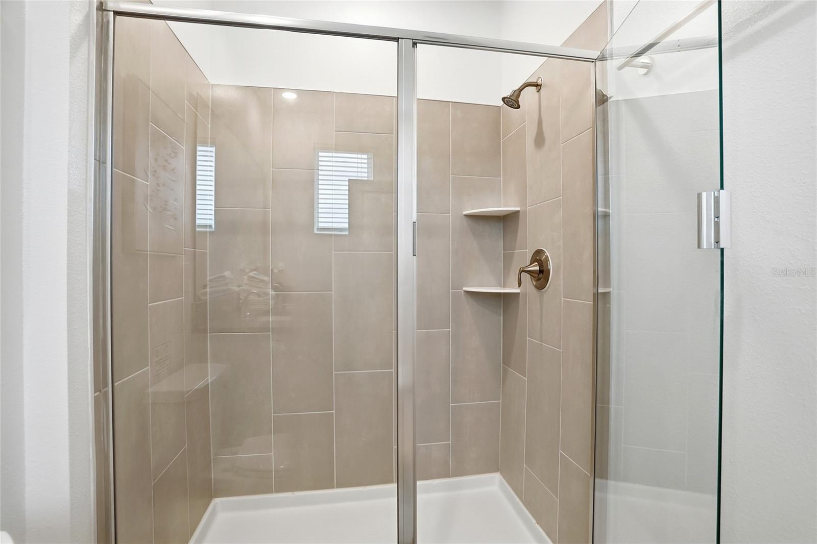 FOX NORTH - Residential