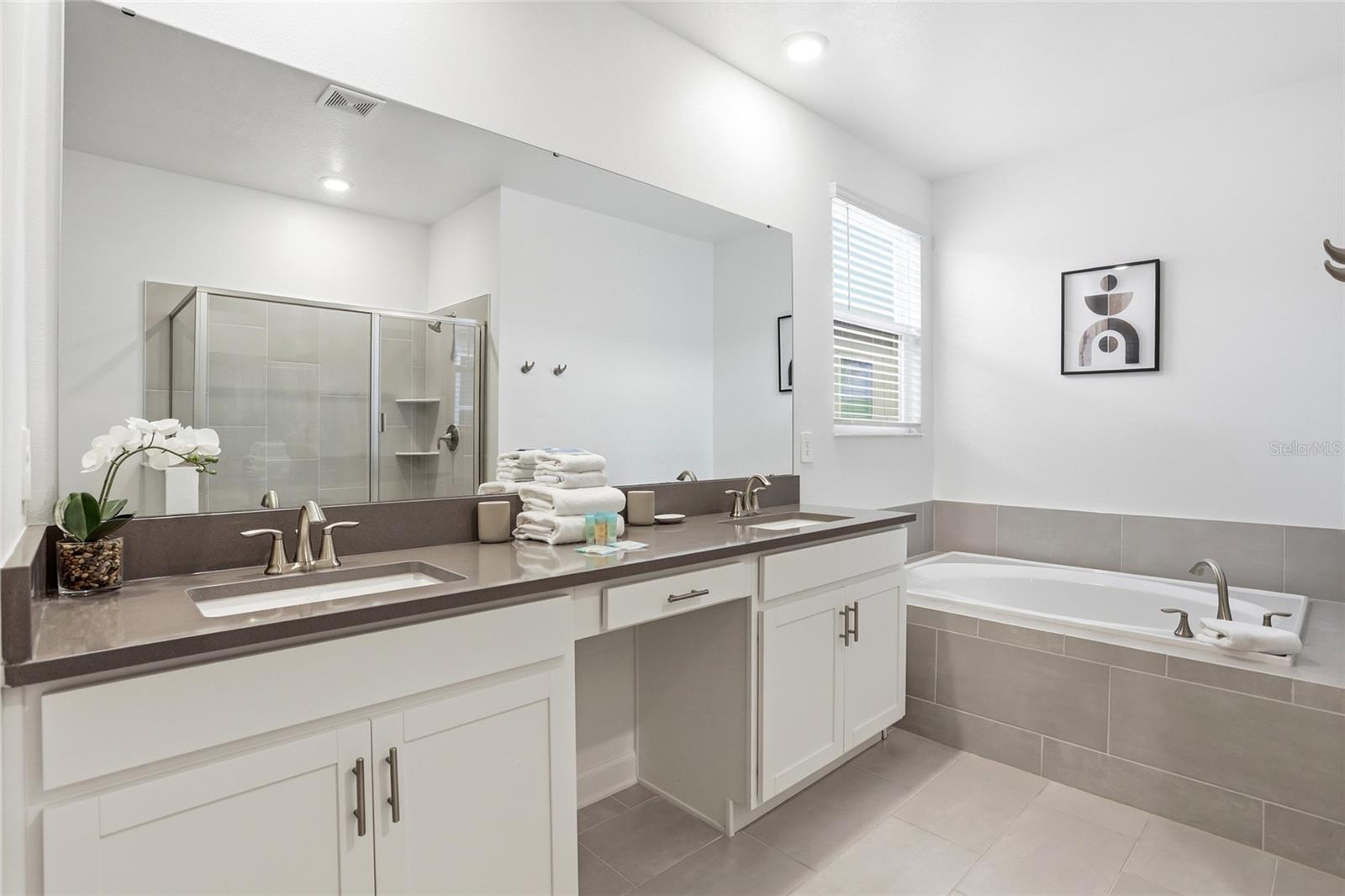 FOX NORTH - Residential