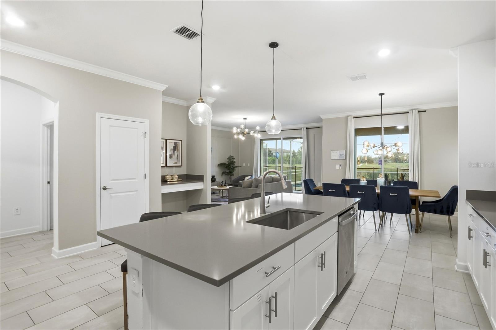 FOX NORTH - Residential