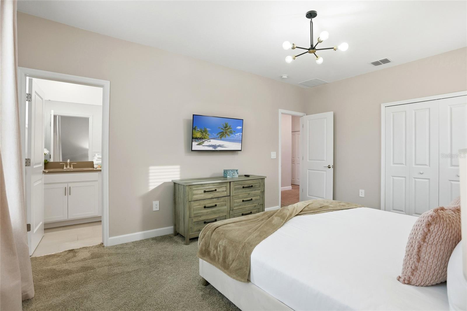 FOX NORTH - Residential