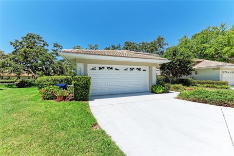 7023 WOODSIDE OAKS CIRCLE 1 SARASOTA FL 34231