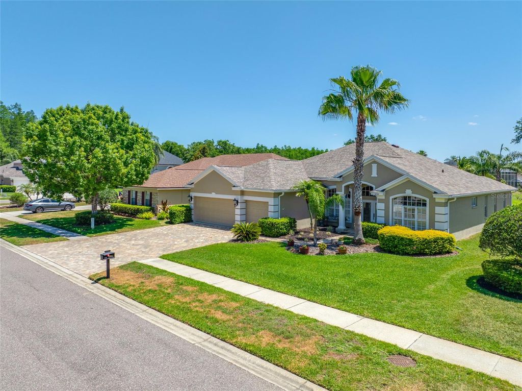 Photo of 6104 Cognac Circle, Lutz, FL 33558 (MLS # TB8381364)