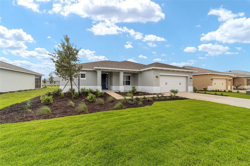 Photo of 10027 SW 106th Circle, Ocala, FL 34481 (MLS # OM712147)