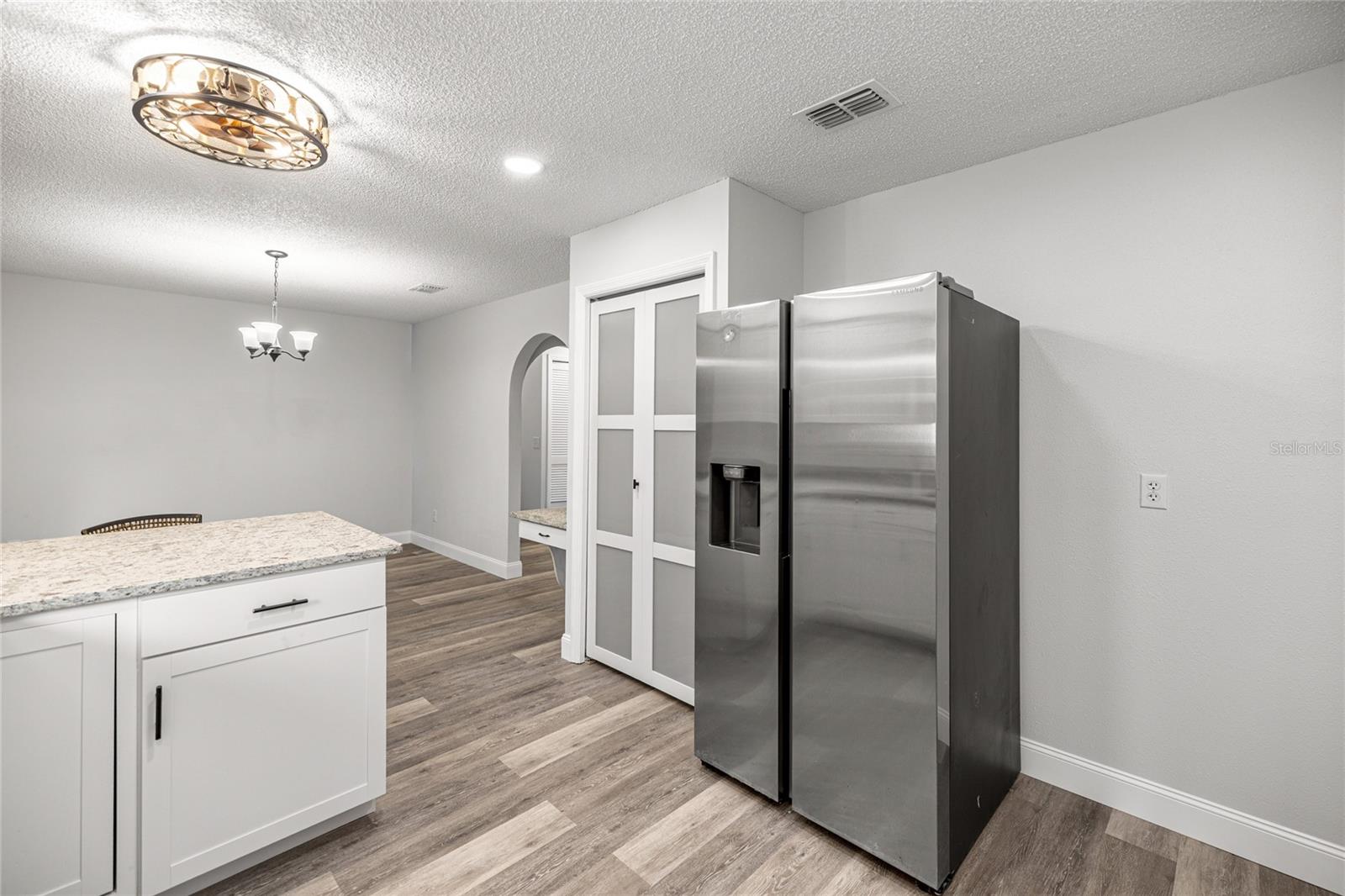 STONE HILL - Residential