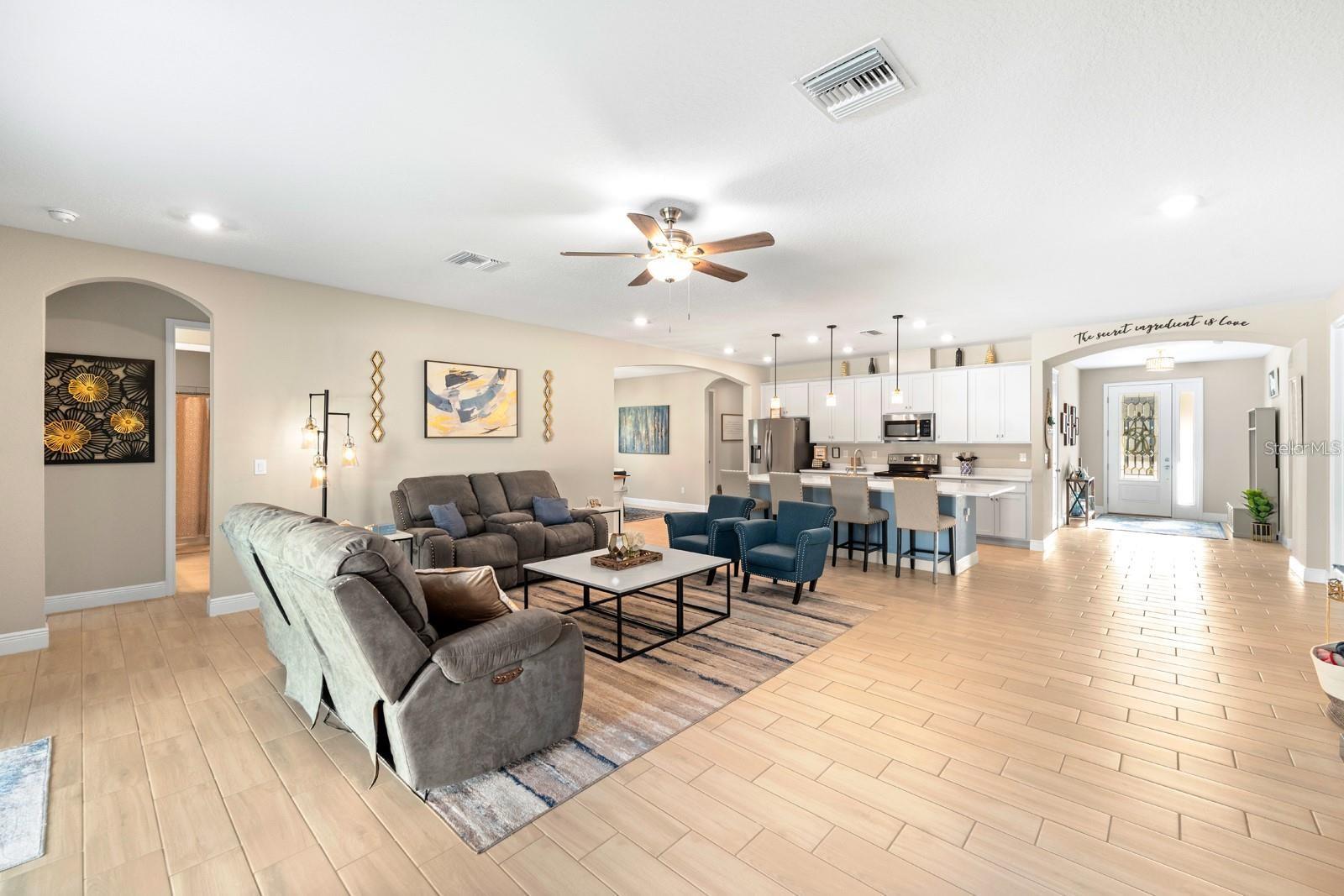 RIVER POINTE SUB - Residential