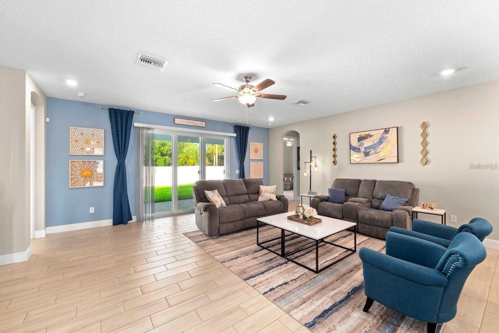 RIVER POINTE SUB - Residential
