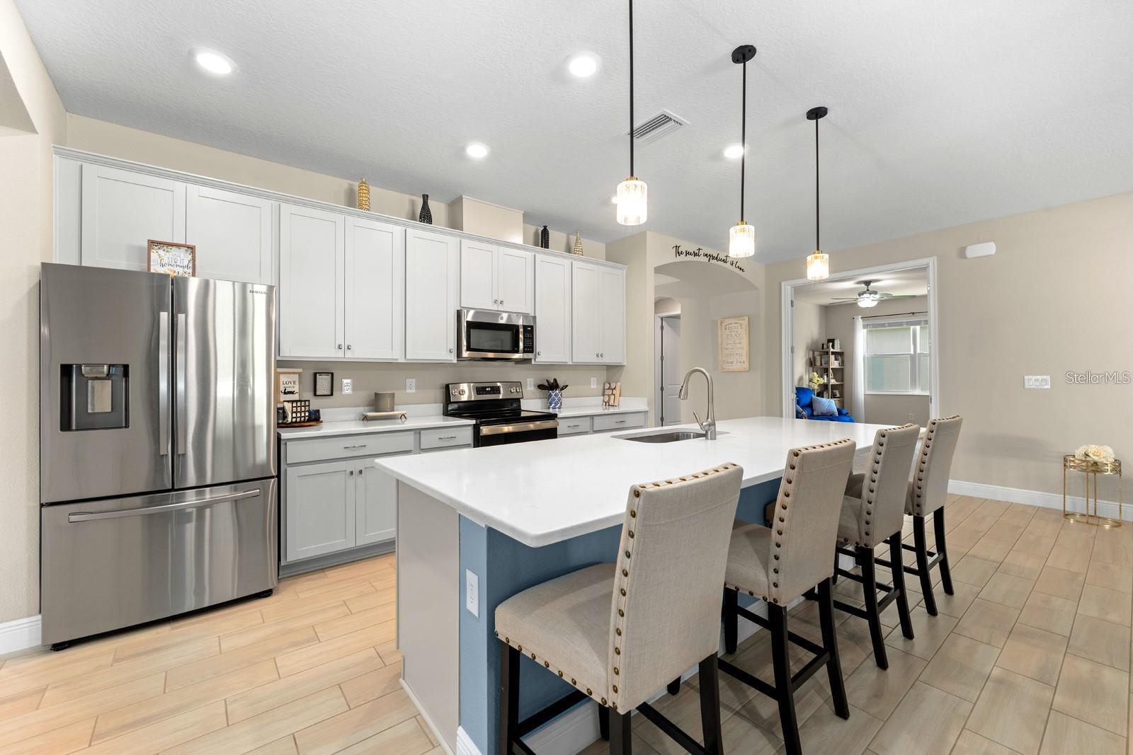 RIVER POINTE SUB - Residential