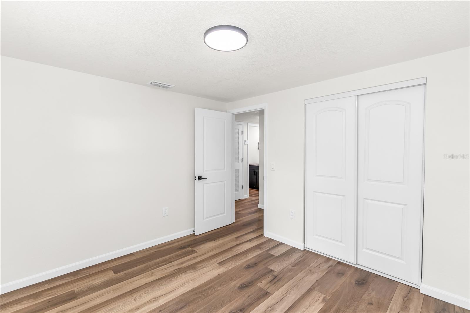 EAST ORLANDO ESTATES - Residential