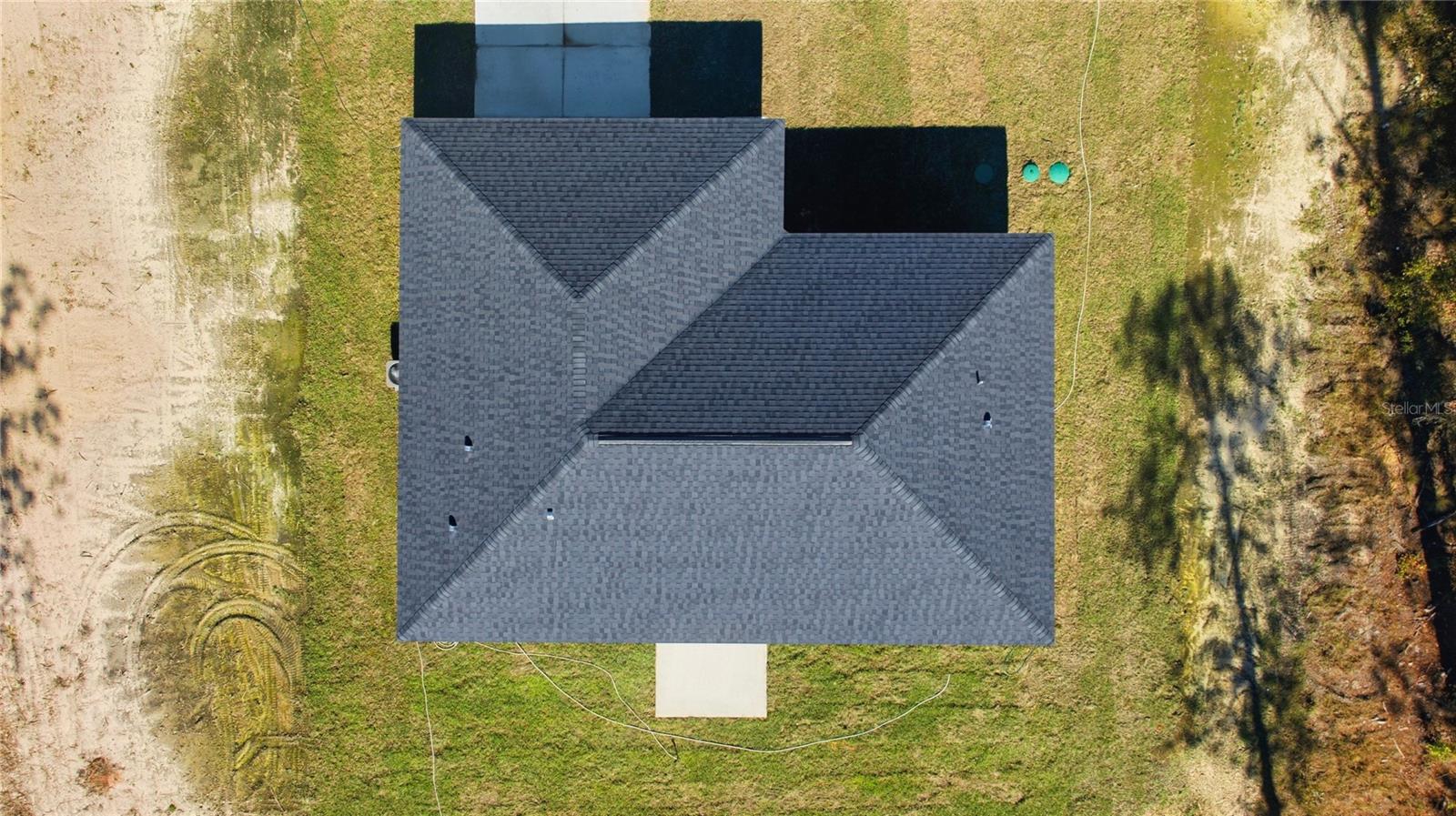 RAINBOW LAKES ESTATE - Residential