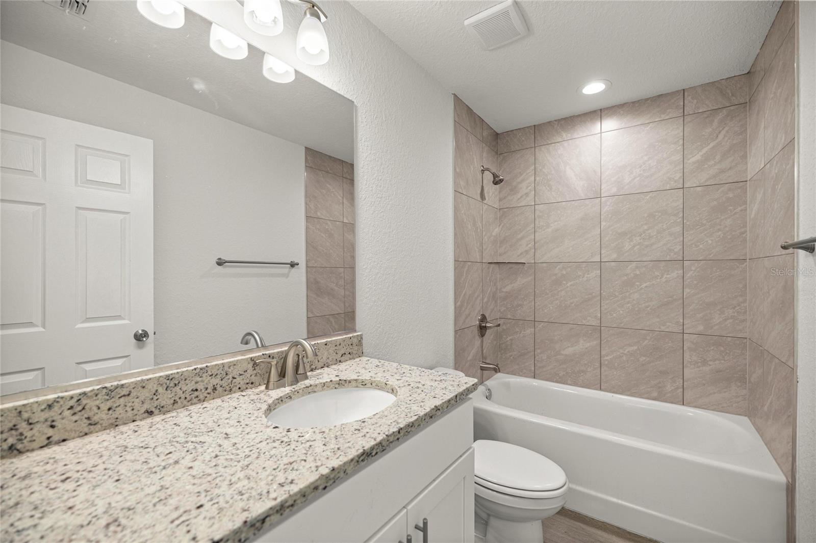 RAINBOW LAKES ESTATE - Residential