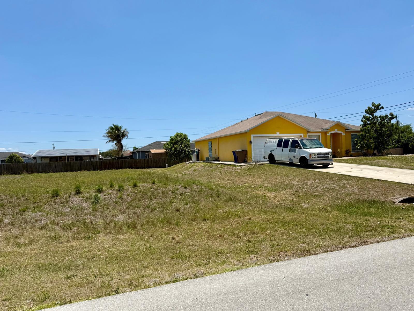 LEHIGH ACRES - Land