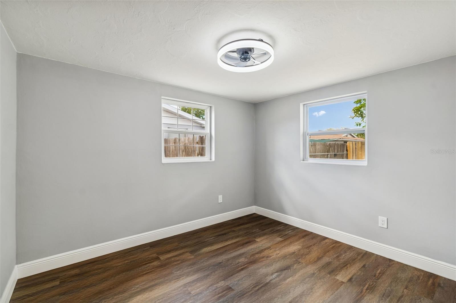 HOLIDAY GARDEN ESTATES - Residential