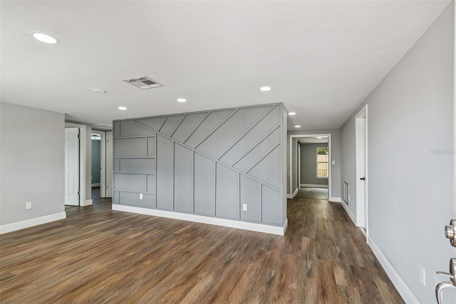 HOLIDAY GARDEN ESTATES - Residential