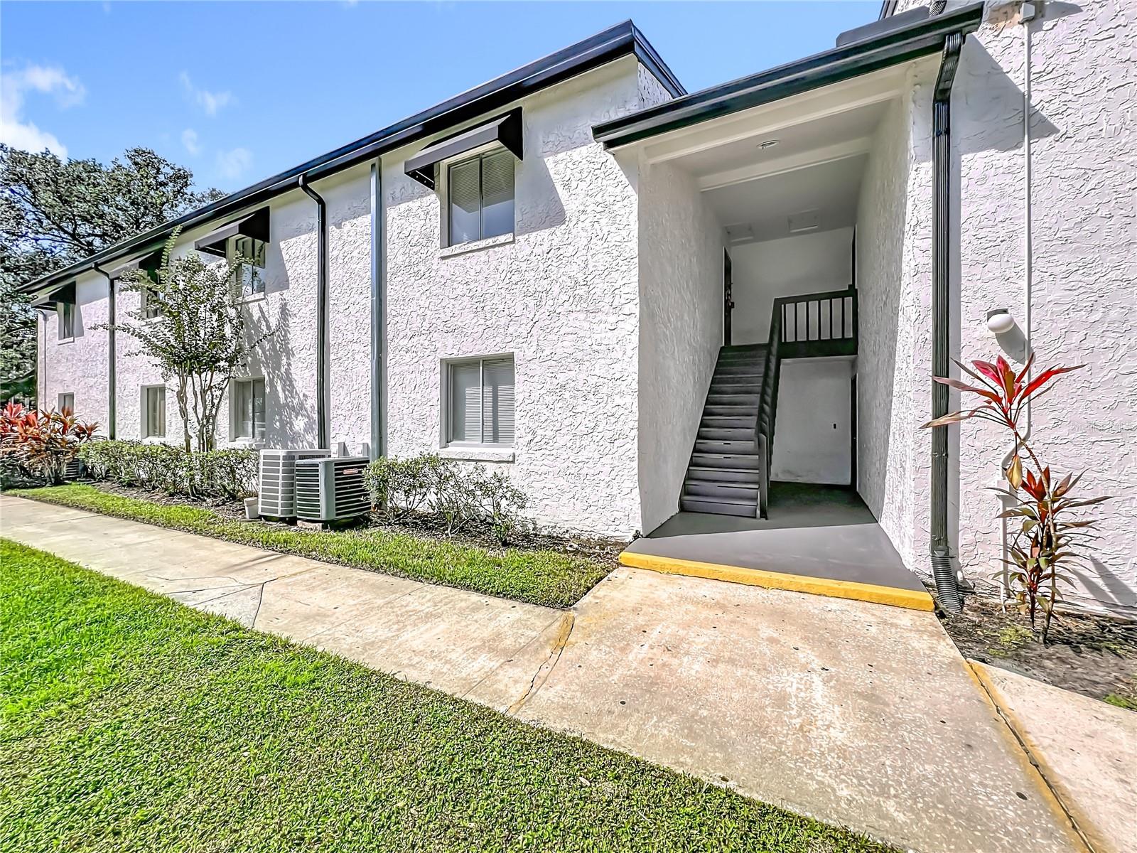 4409 S SEMORAN BOULEVARD 3