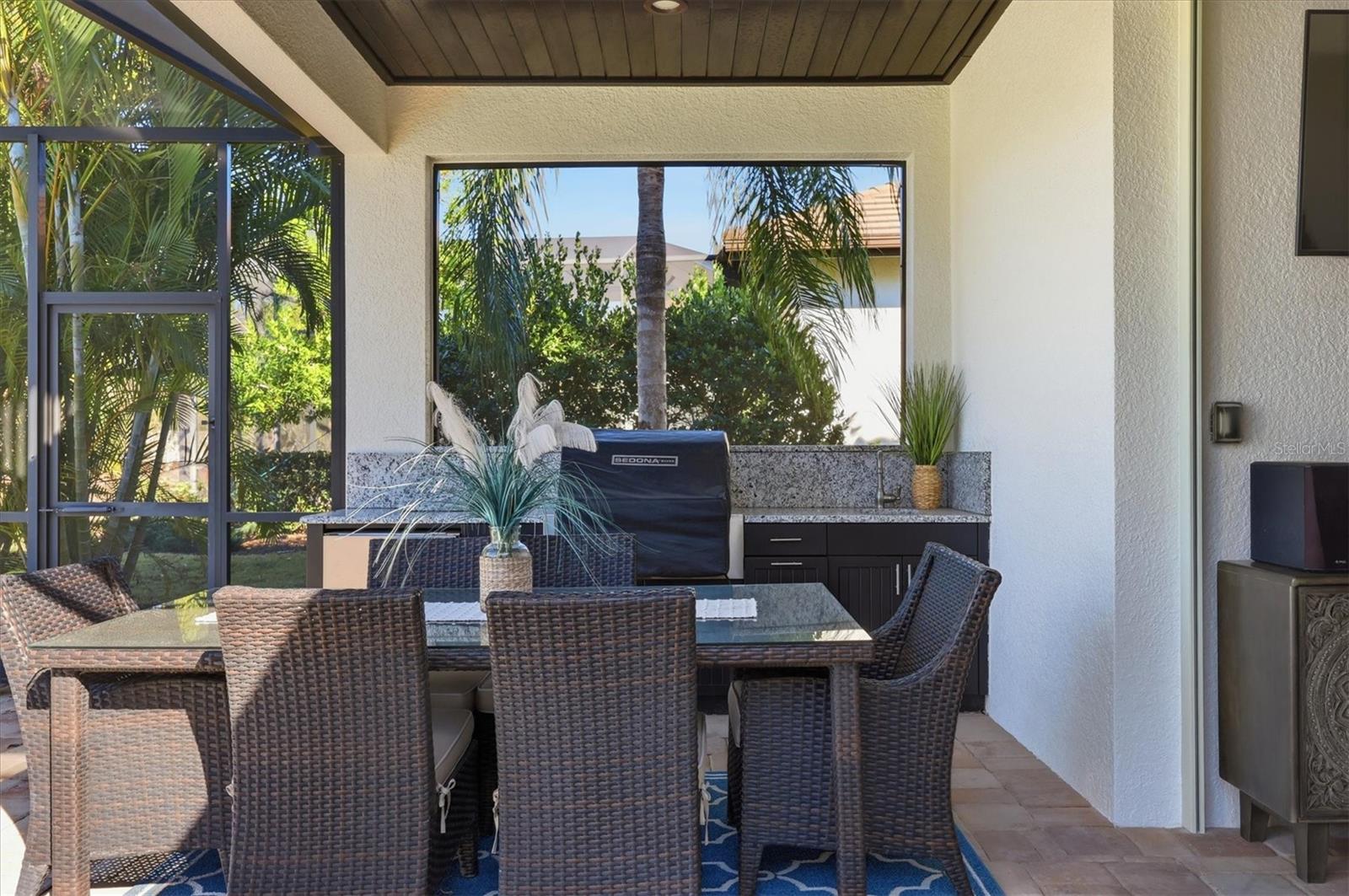 COUNTRY CLUB EAST AT LAKEWD RNCH VV2 - Residential