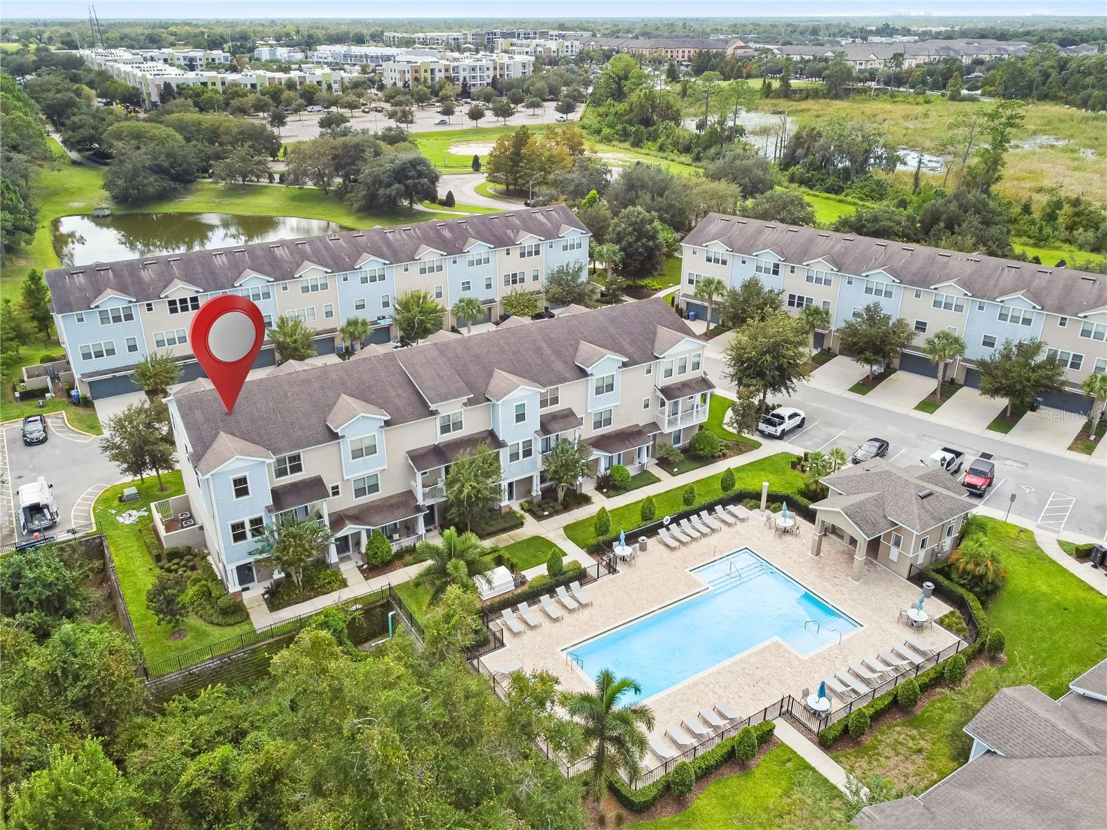 594 PIAZZA POINT