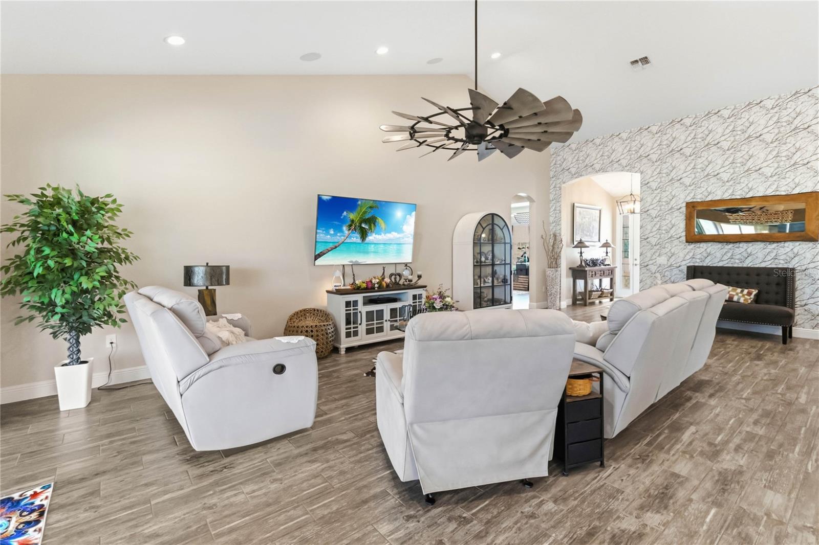 S L & I C - Residential