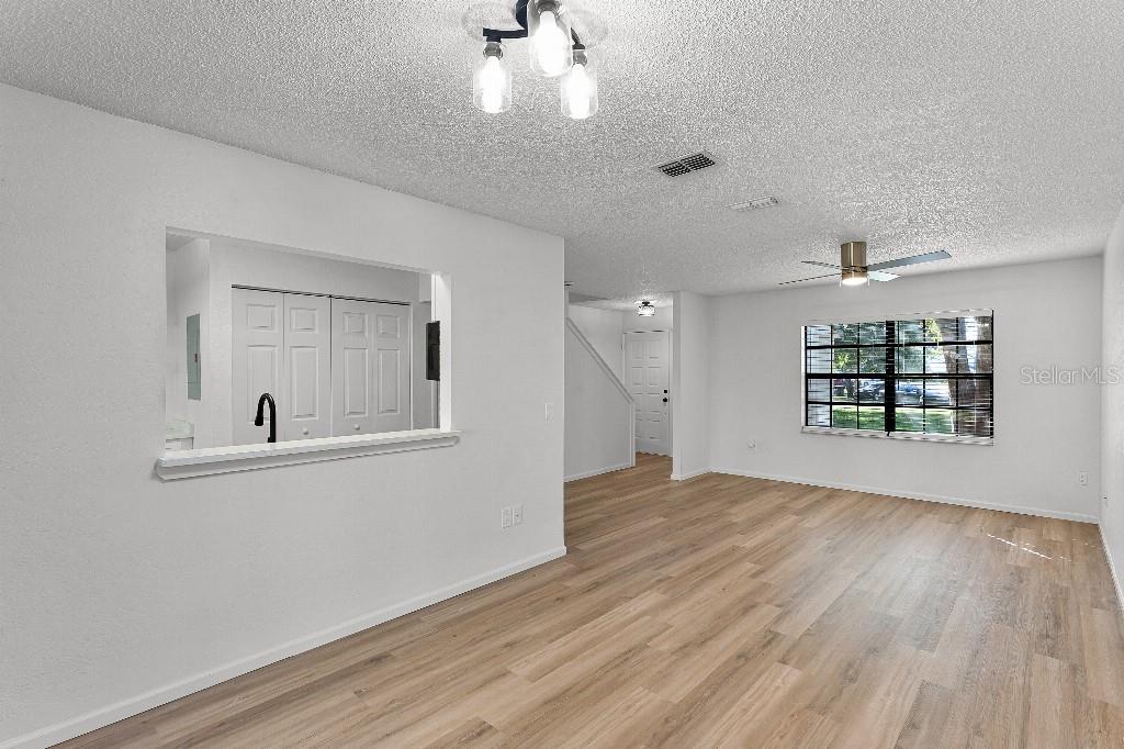 CHANCELLORS ROW PH 01 - Residential