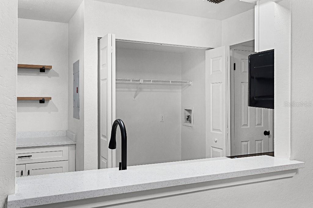 CHANCELLORS ROW PH 01 - Residential