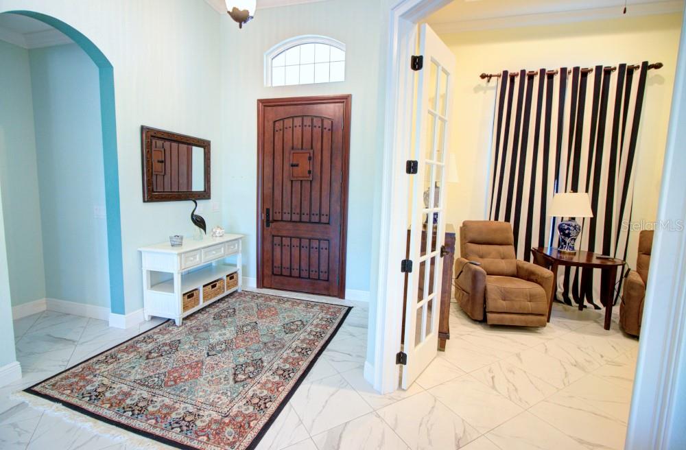 2 WINDWARD ROAD