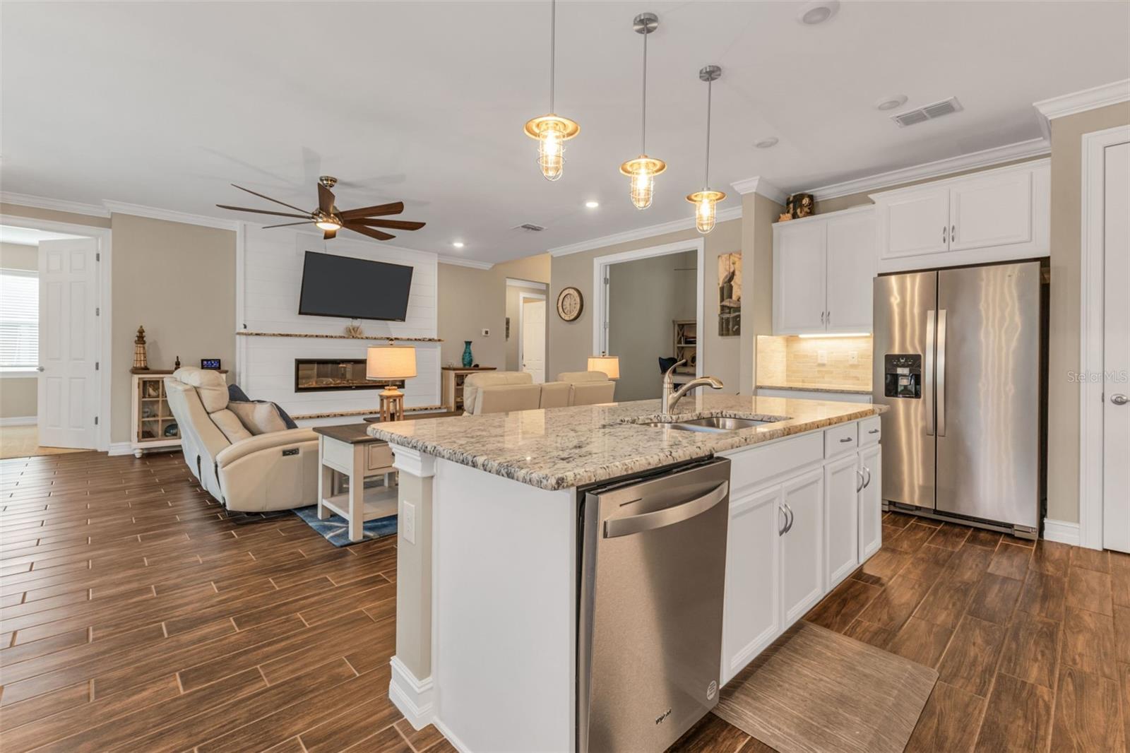 PUNTA GORDA ISLES SEC 23 - Residential