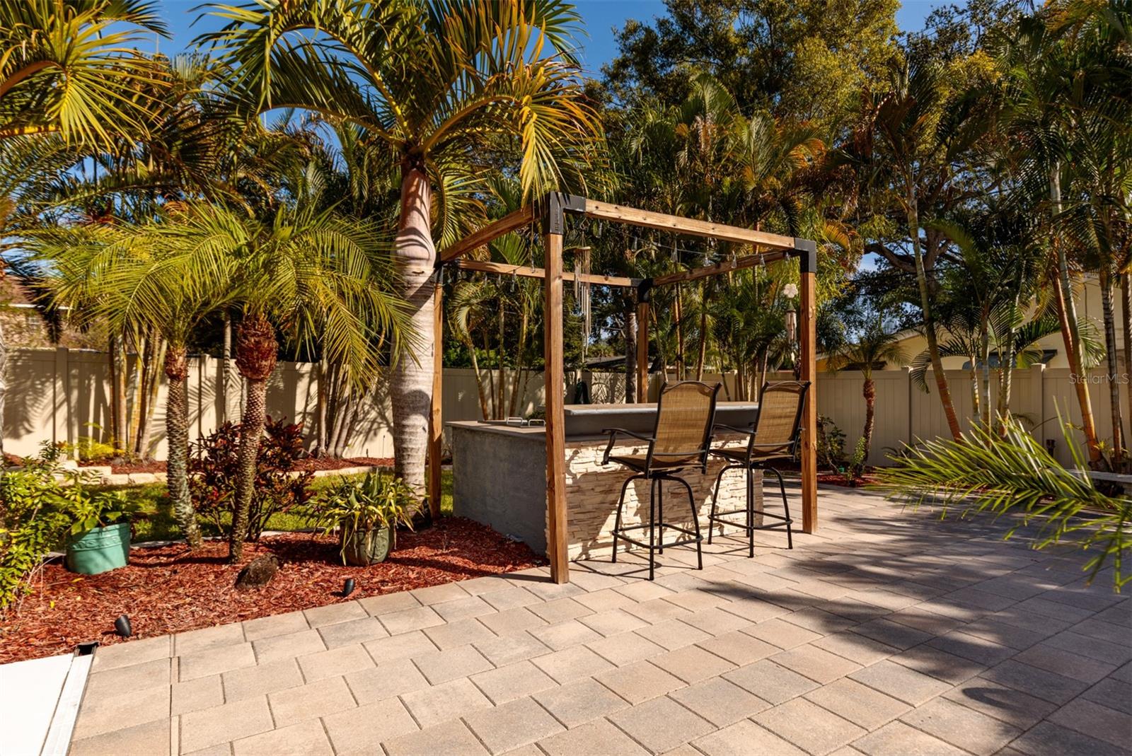 SKY CREST - Residential