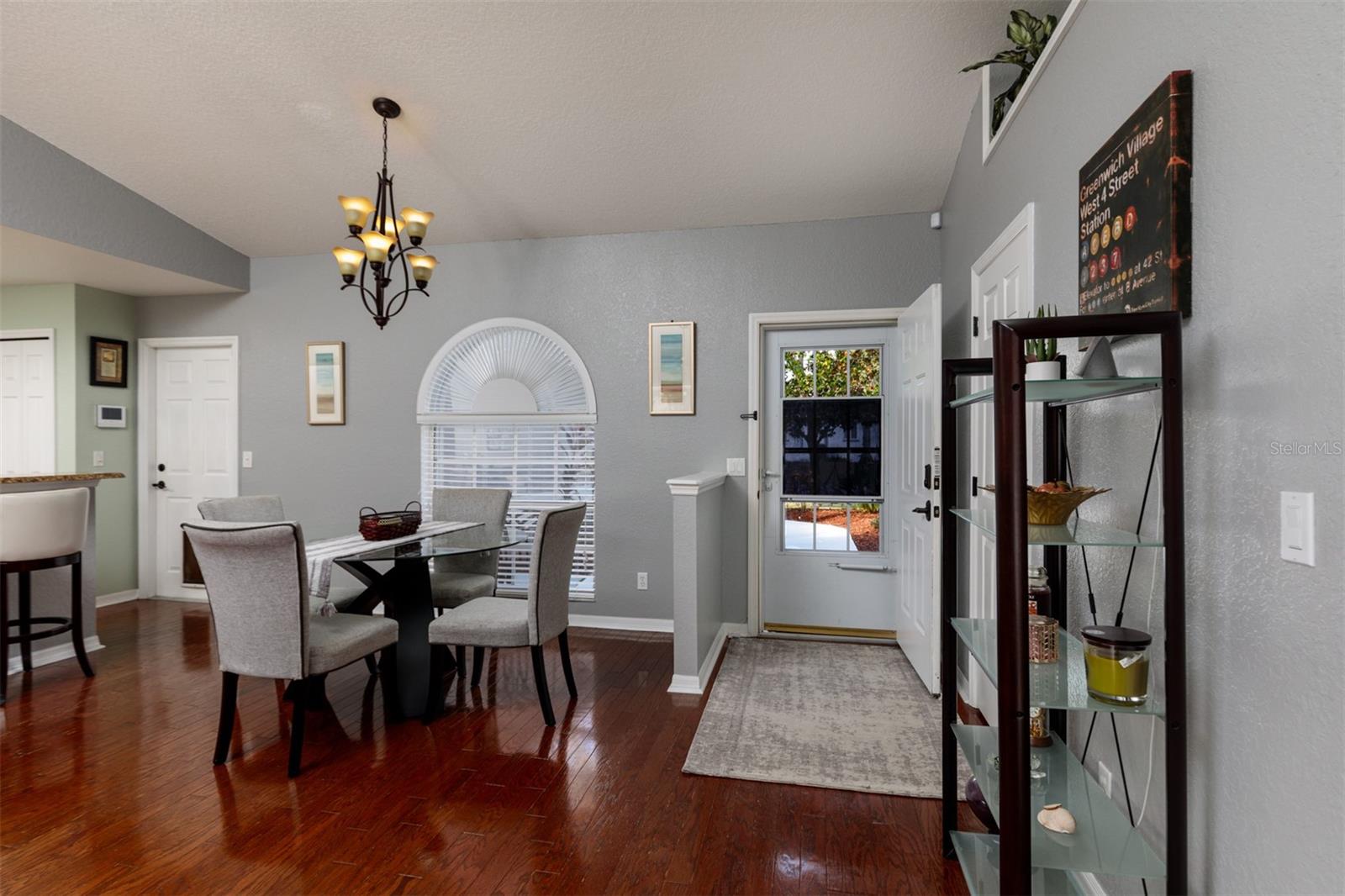 SKY CREST - Residential