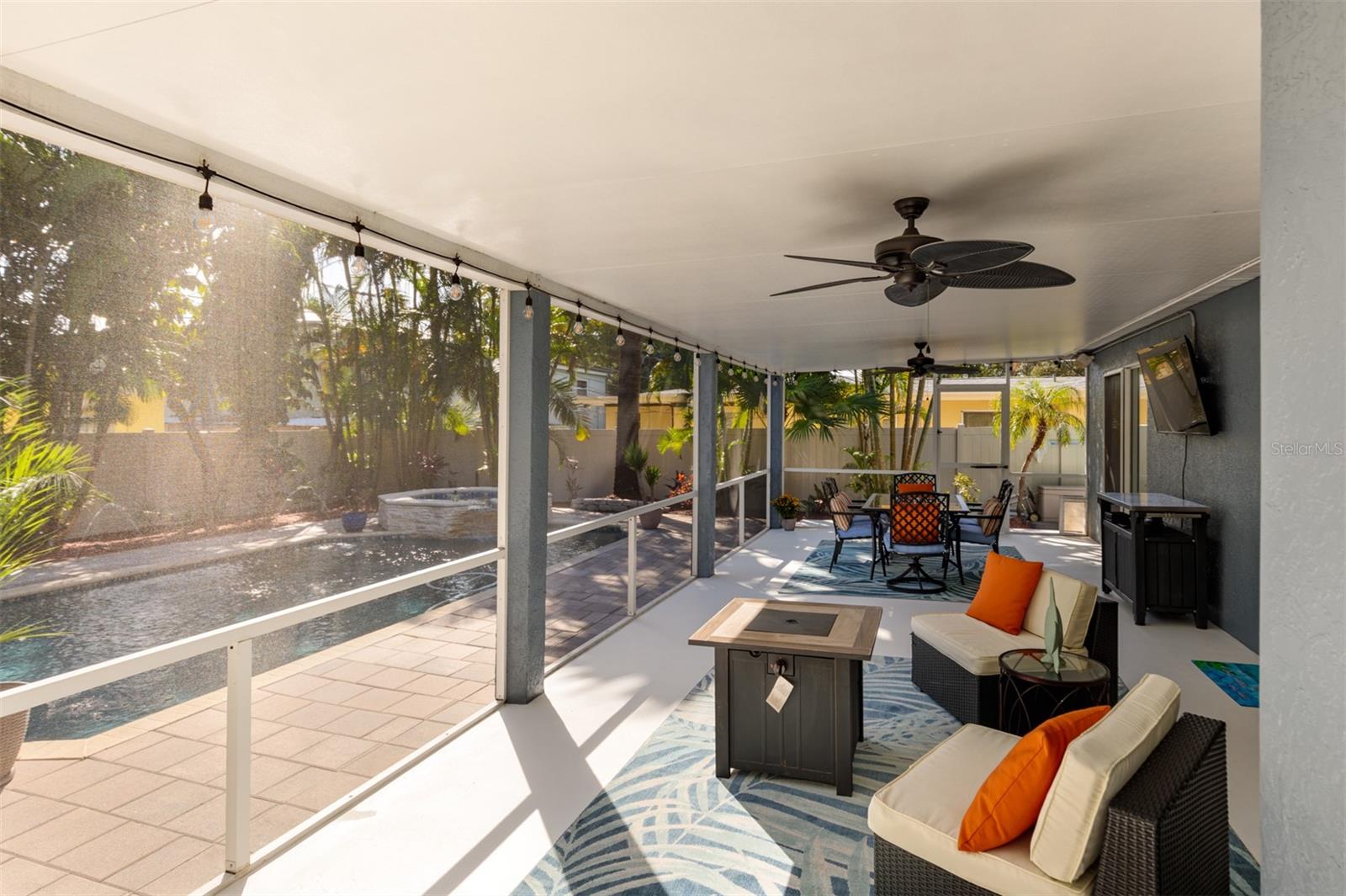 SKY CREST - Residential