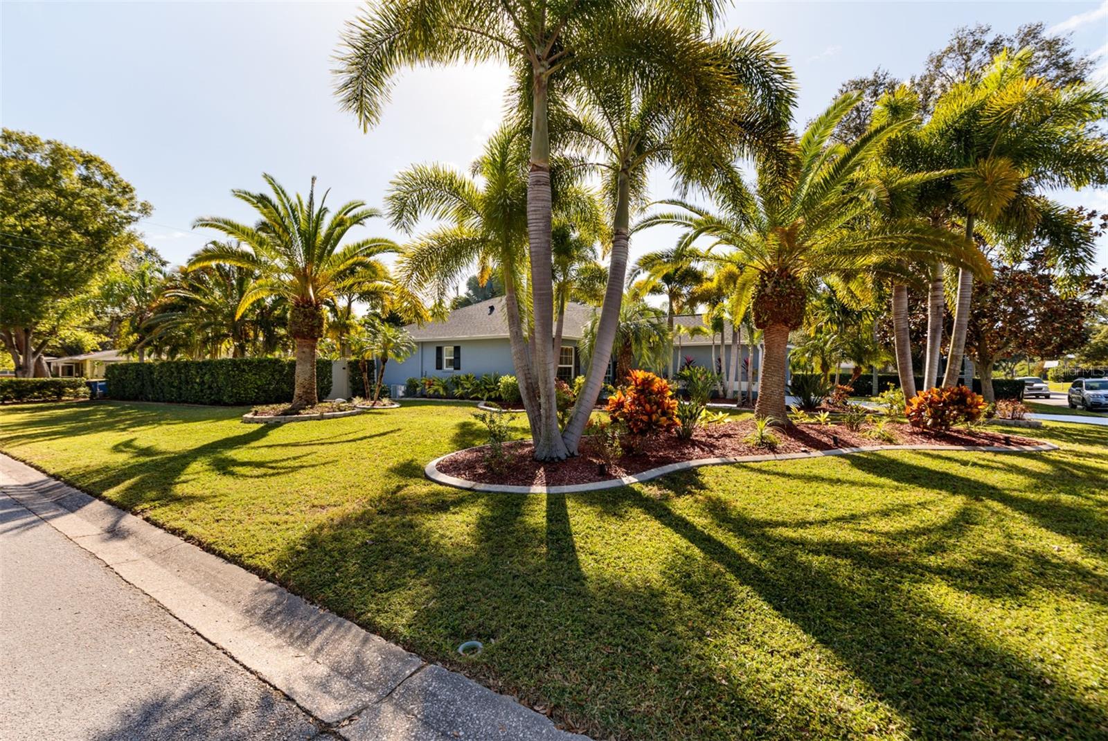 SKY CREST - Residential