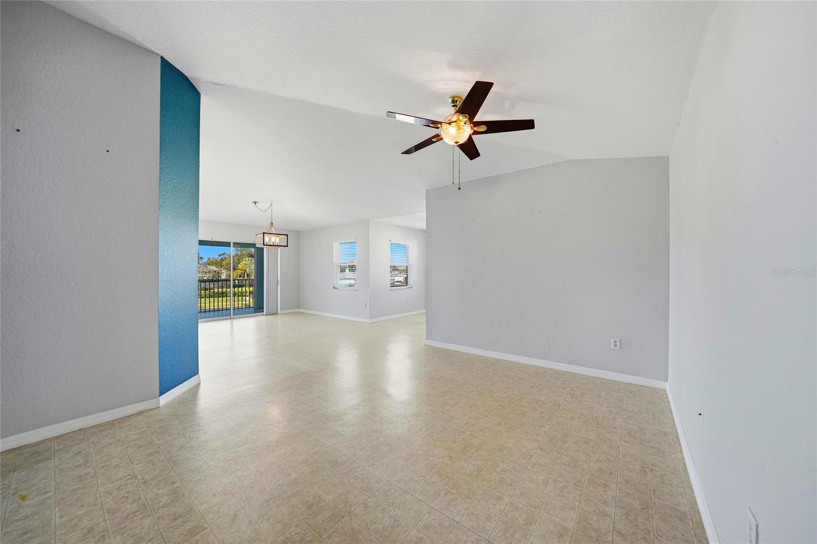 LINKSIDE - Residential