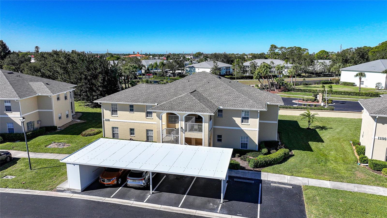 LINKSIDE - Residential