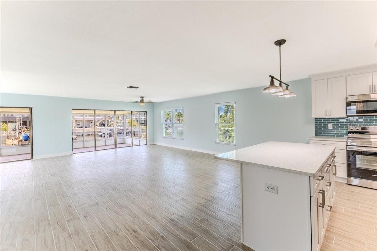 HERNANDO BEACH - Residential