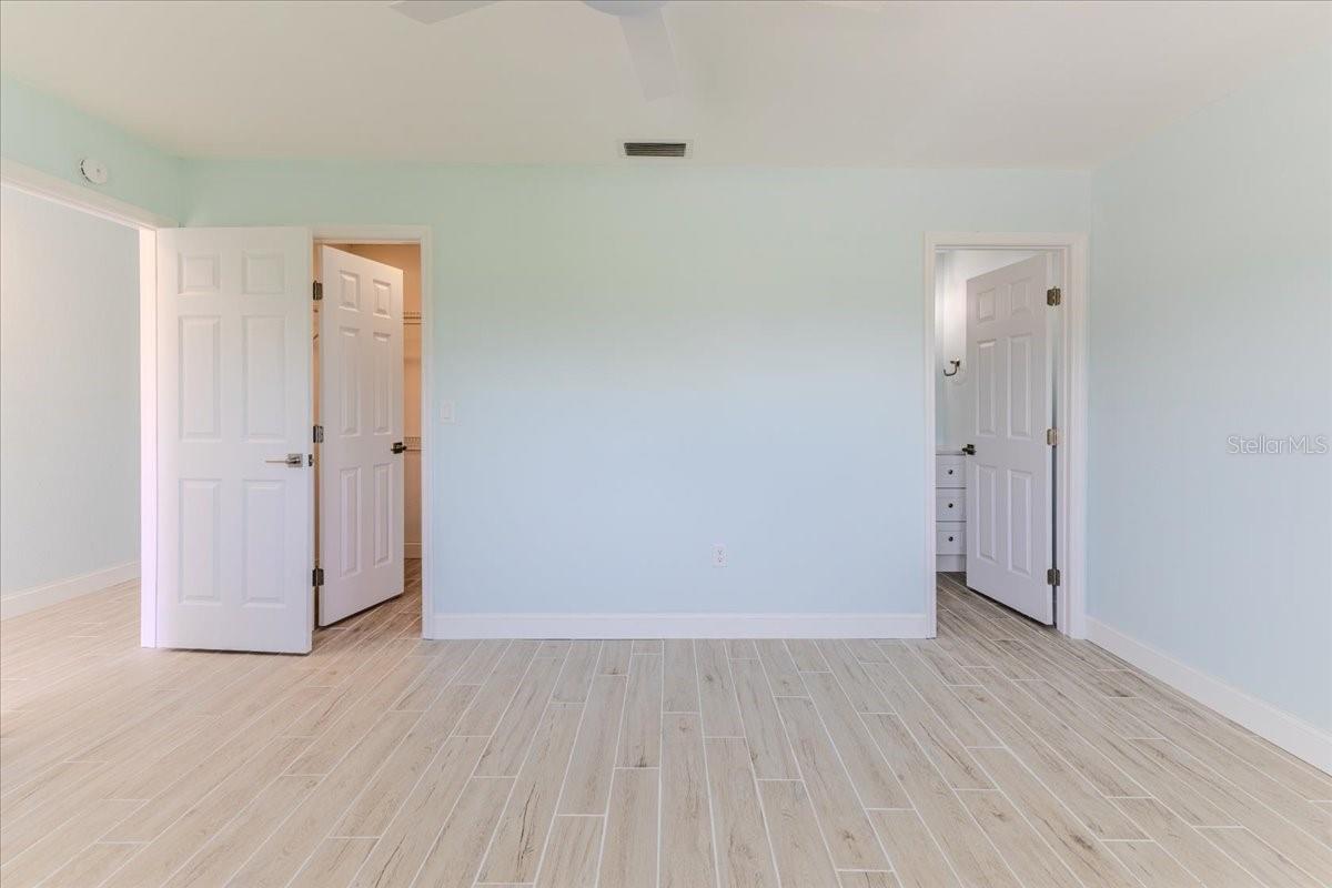 HERNANDO BEACH - Residential