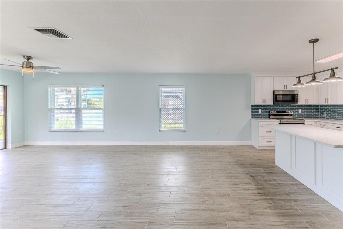 HERNANDO BEACH - Residential