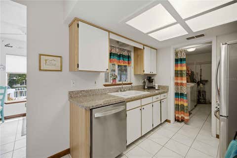 Tiny photo for 11151 SW 76th Avenue, Ocala, FL 34476 (MLS # OM728199)