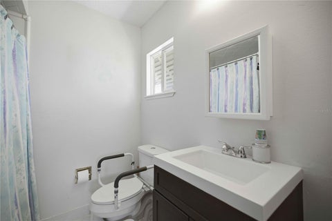 Tiny photo for 11151 SW 76th Avenue, Ocala, FL 34476 (MLS # OM728199)