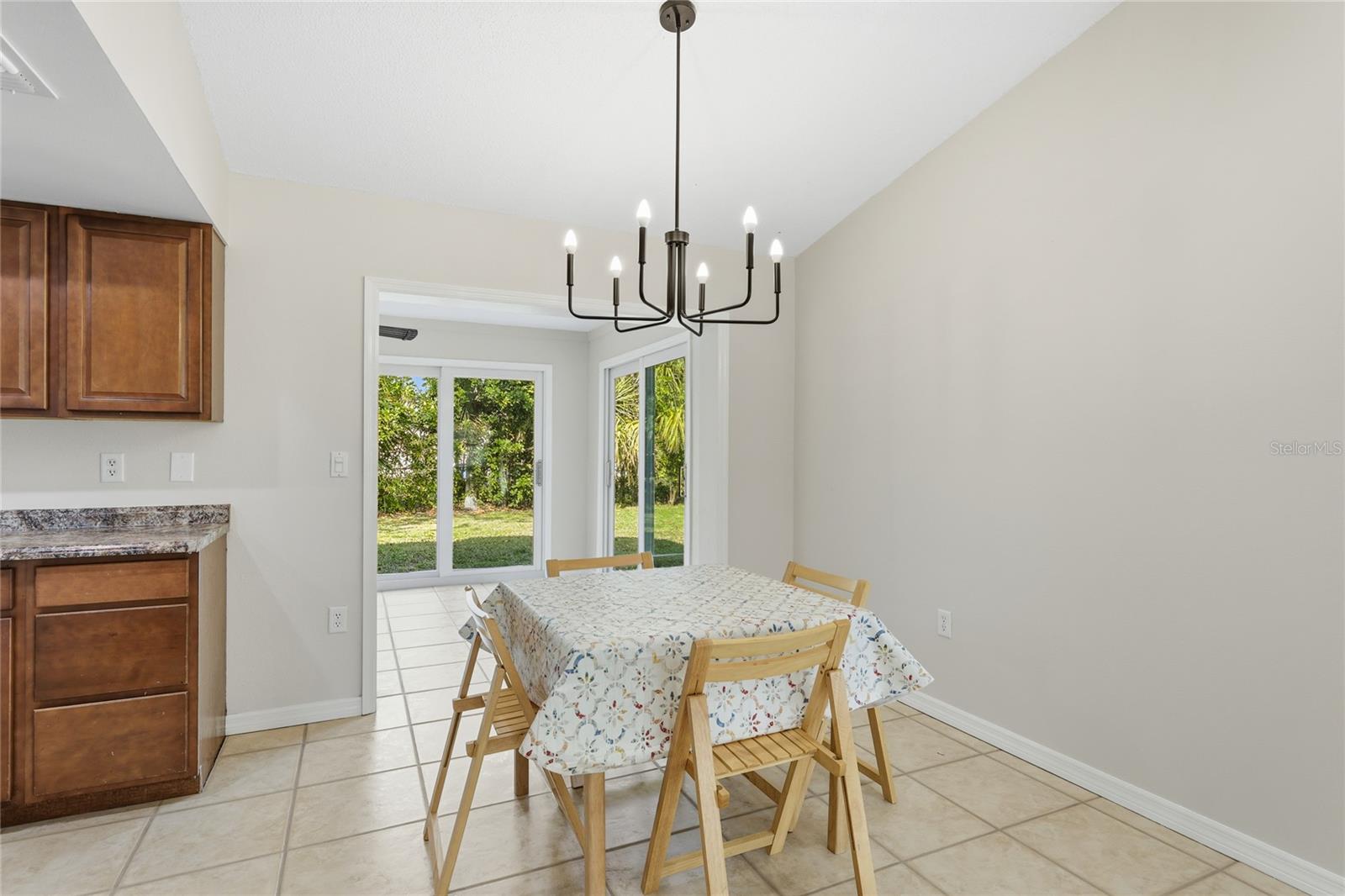 SPRING OAKS - Residential