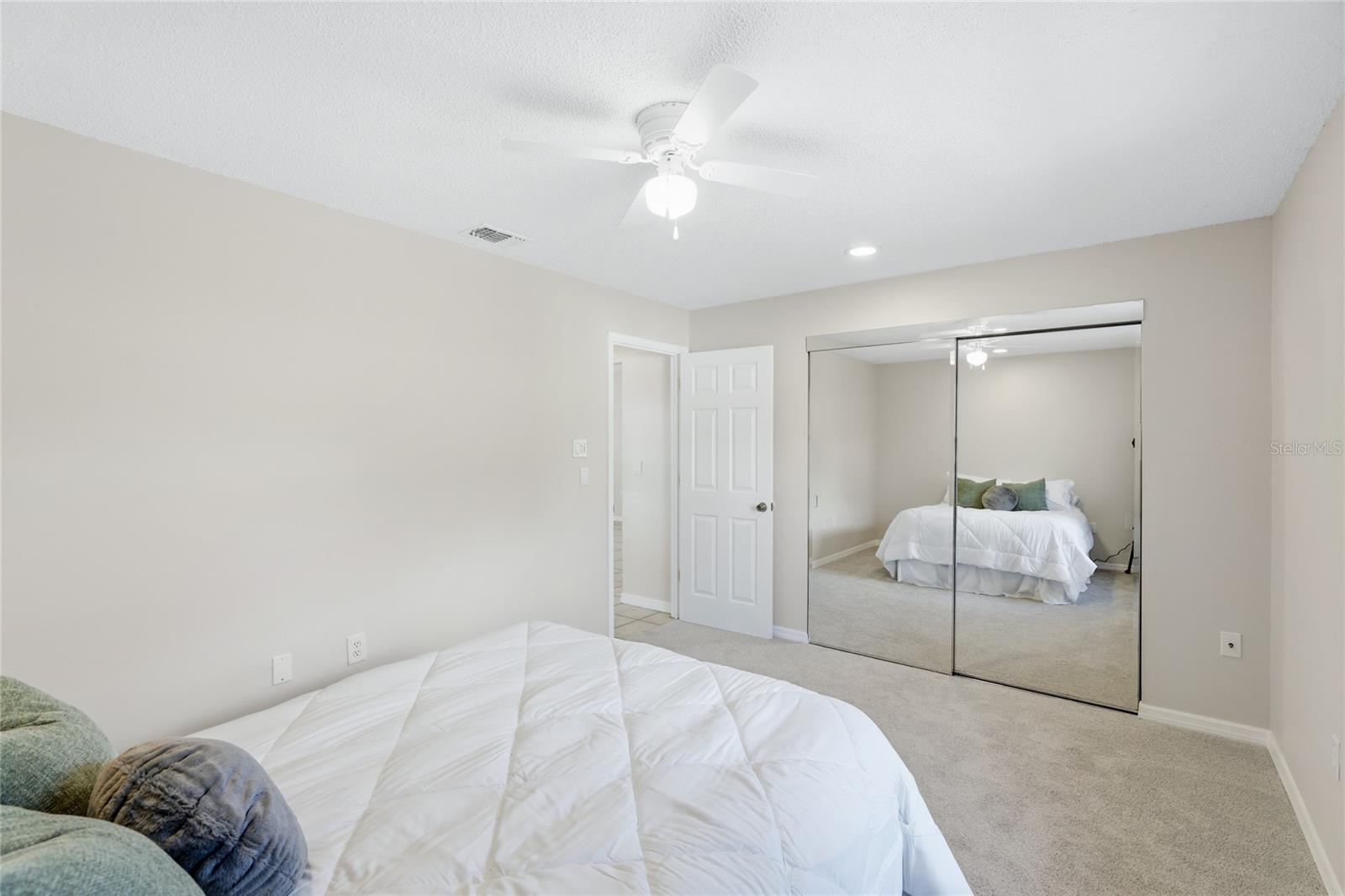 SPRING OAKS - Residential