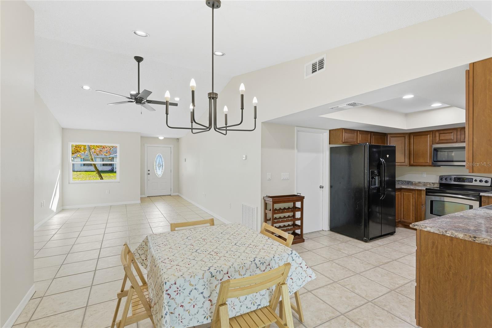 SPRING OAKS - Residential