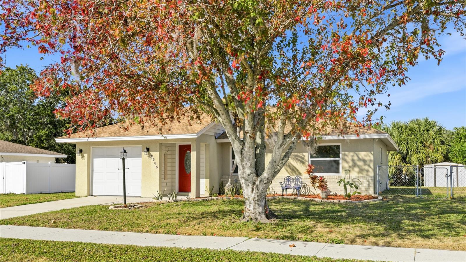 SPRING OAKS - Residential