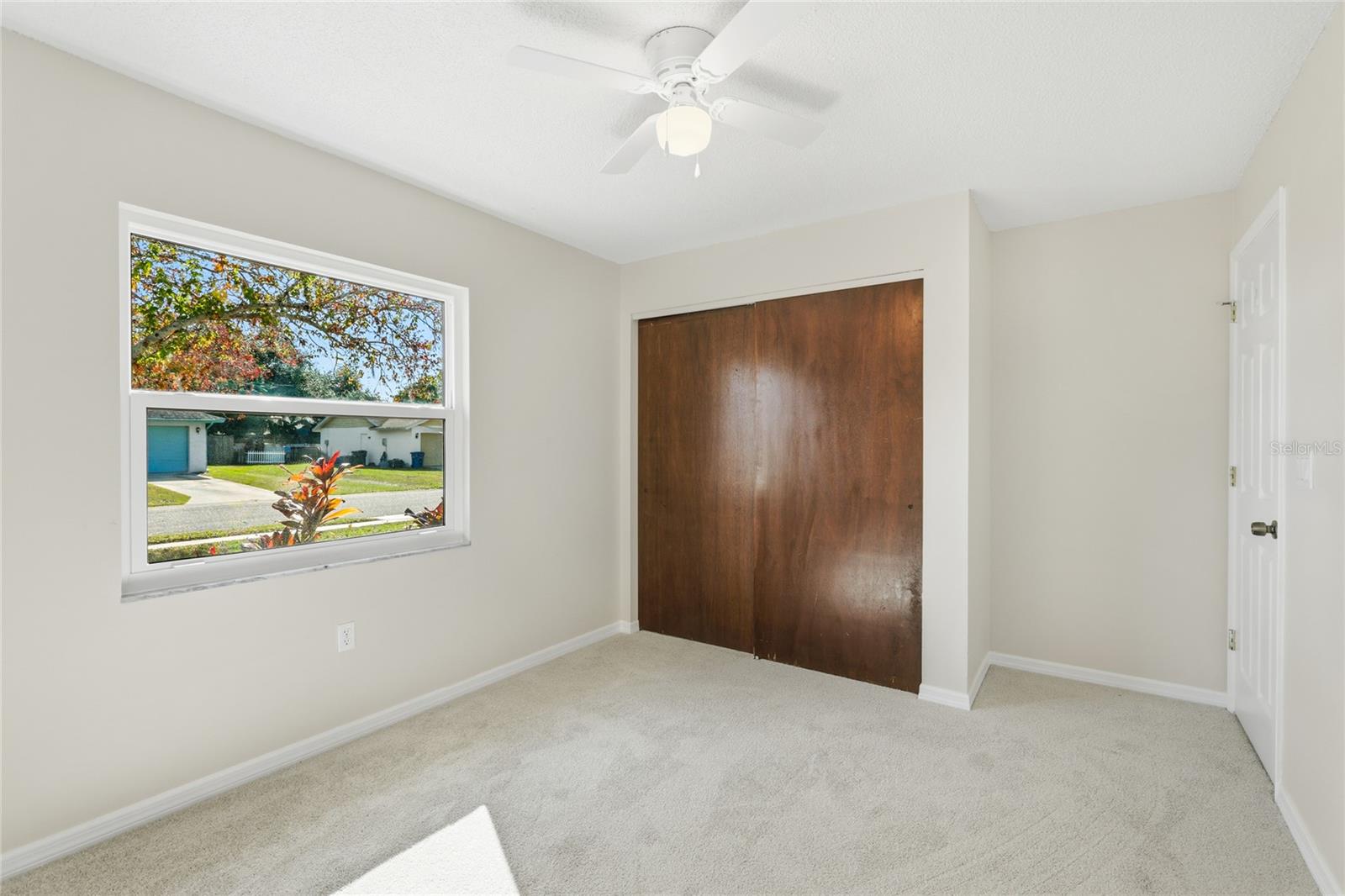 SPRING OAKS - Residential