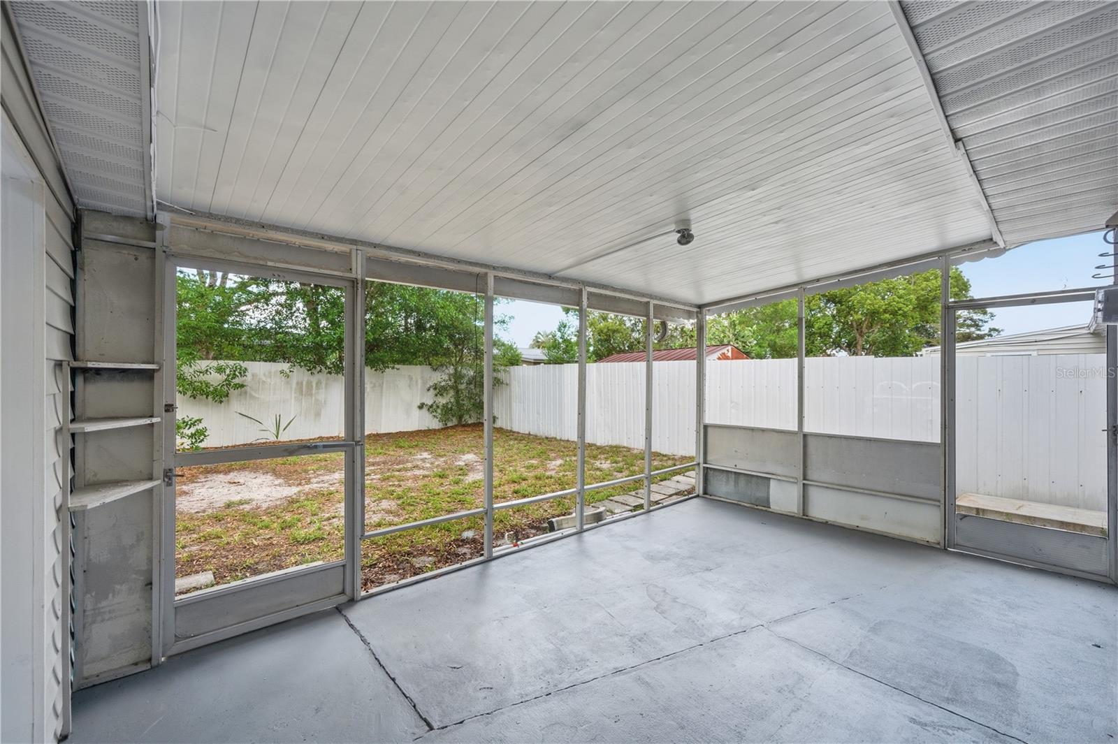 DELTONA LAKES UN 45 - Residential