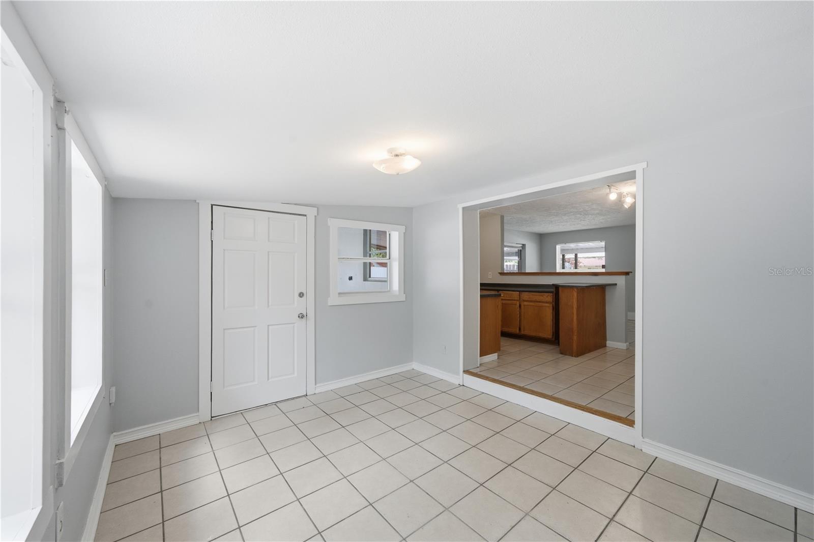 DELTONA LAKES UN 45 - Residential