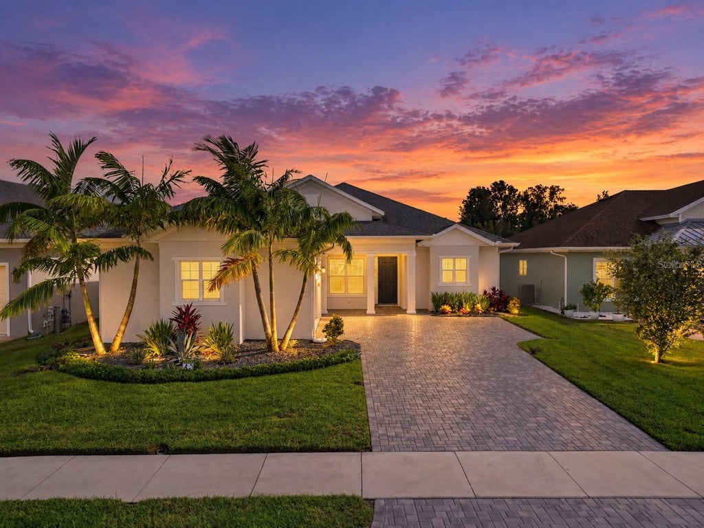 Photo of 2985 Breezy Meadows Drive, Clearwater, FL 33760 (MLS # TB8540787)