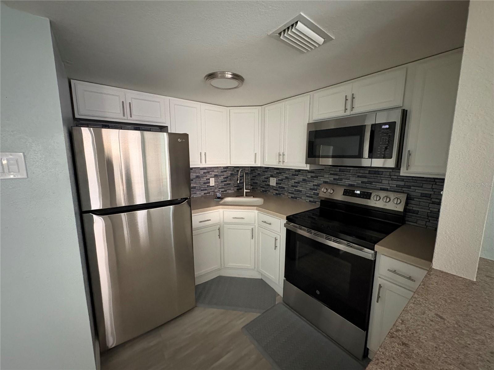 WHISPER LAKE A CONDO - Residential Lease