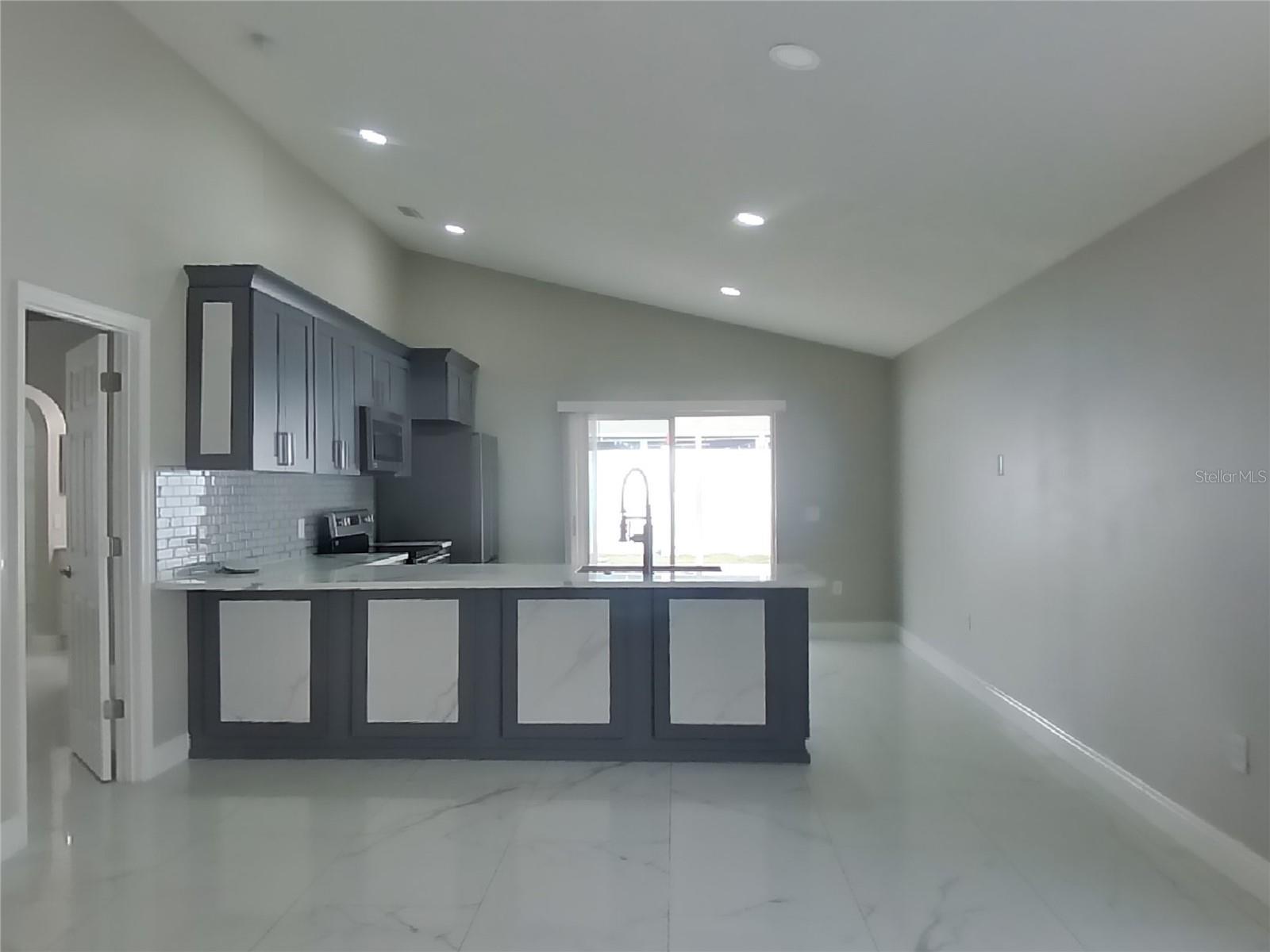 PINE RIDGE - Residential Lease