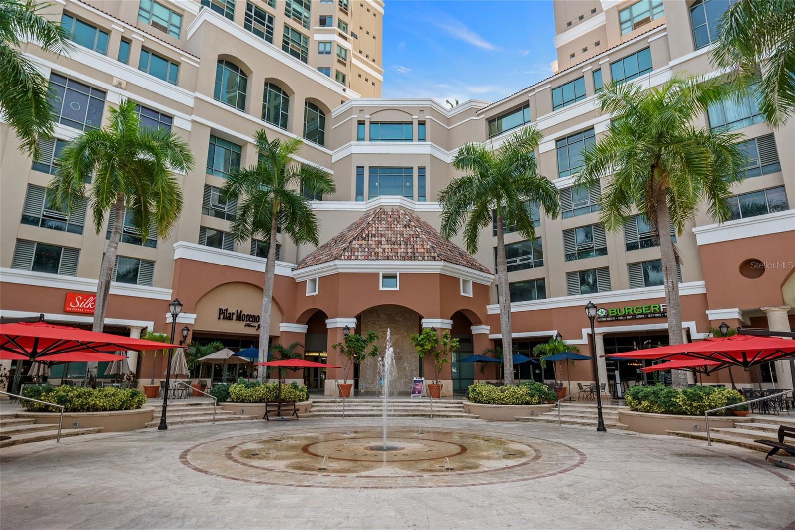 GALLERY PLAZA - Residential Lease